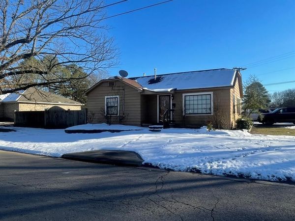 501 Kraus Street , Clarksville, AR 72830