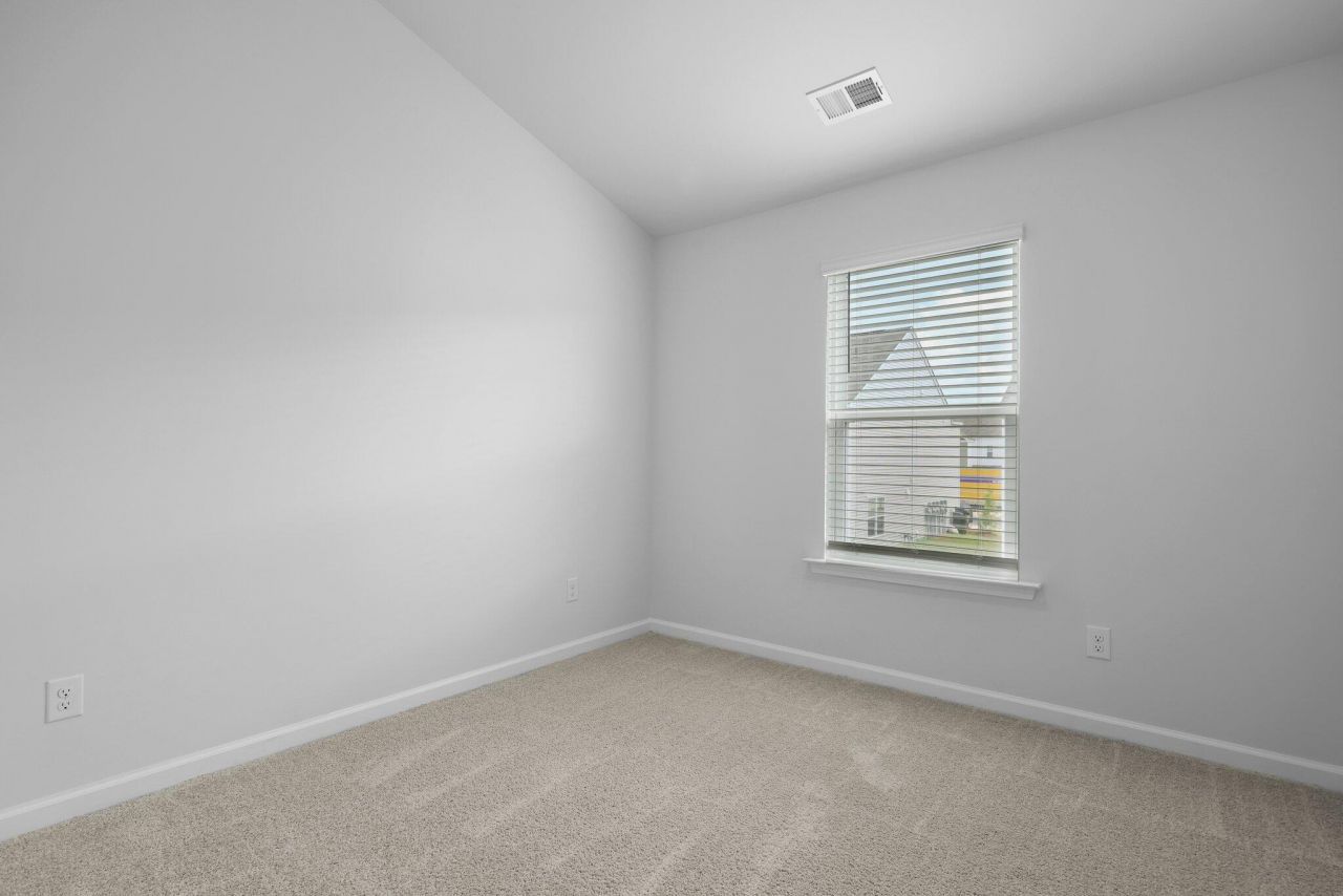 325 Bluebell Way Photo 15