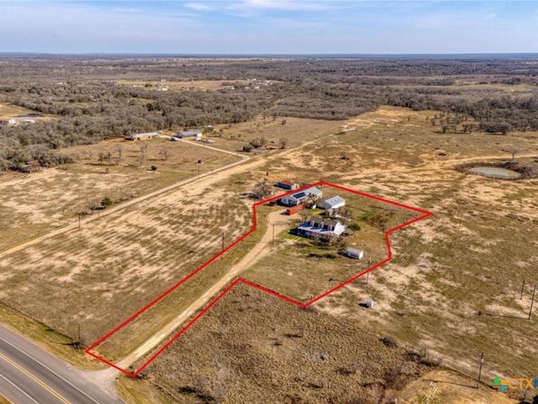 829 State Highway 21 , Cedar Creek, TX 78612