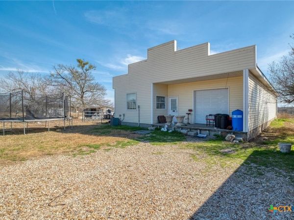 829 State Highway 21, Cedar Creek, TX 78612