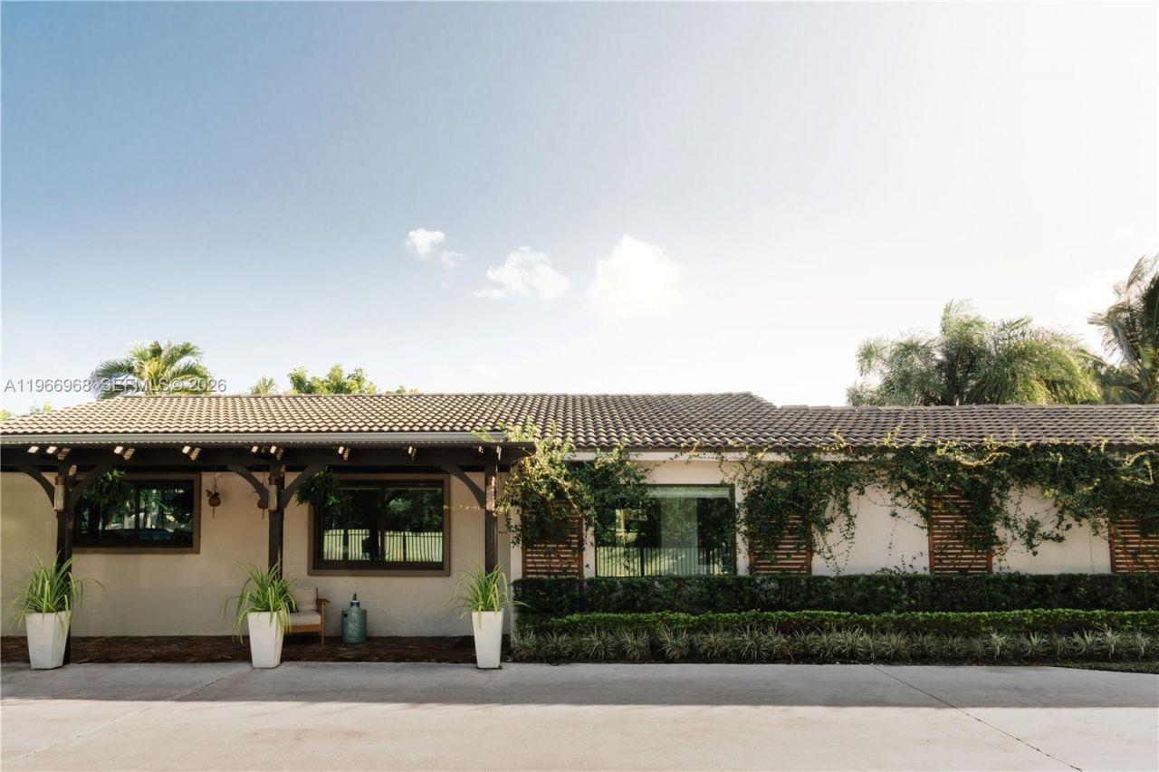 7120 SW 56th St, Miami, FL 33155 Photo