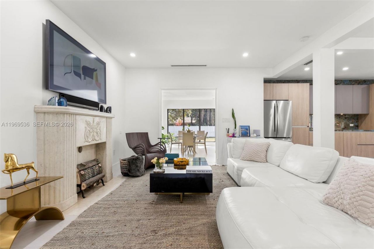 312 NE 90th St , El Portal, FL 33138 Photo