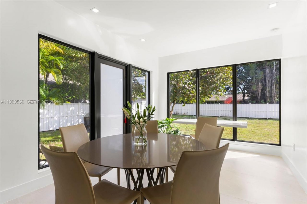 312 NE 90th St , El Portal, FL 33138 Photo