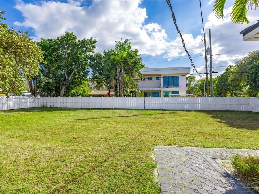 Property Image 41