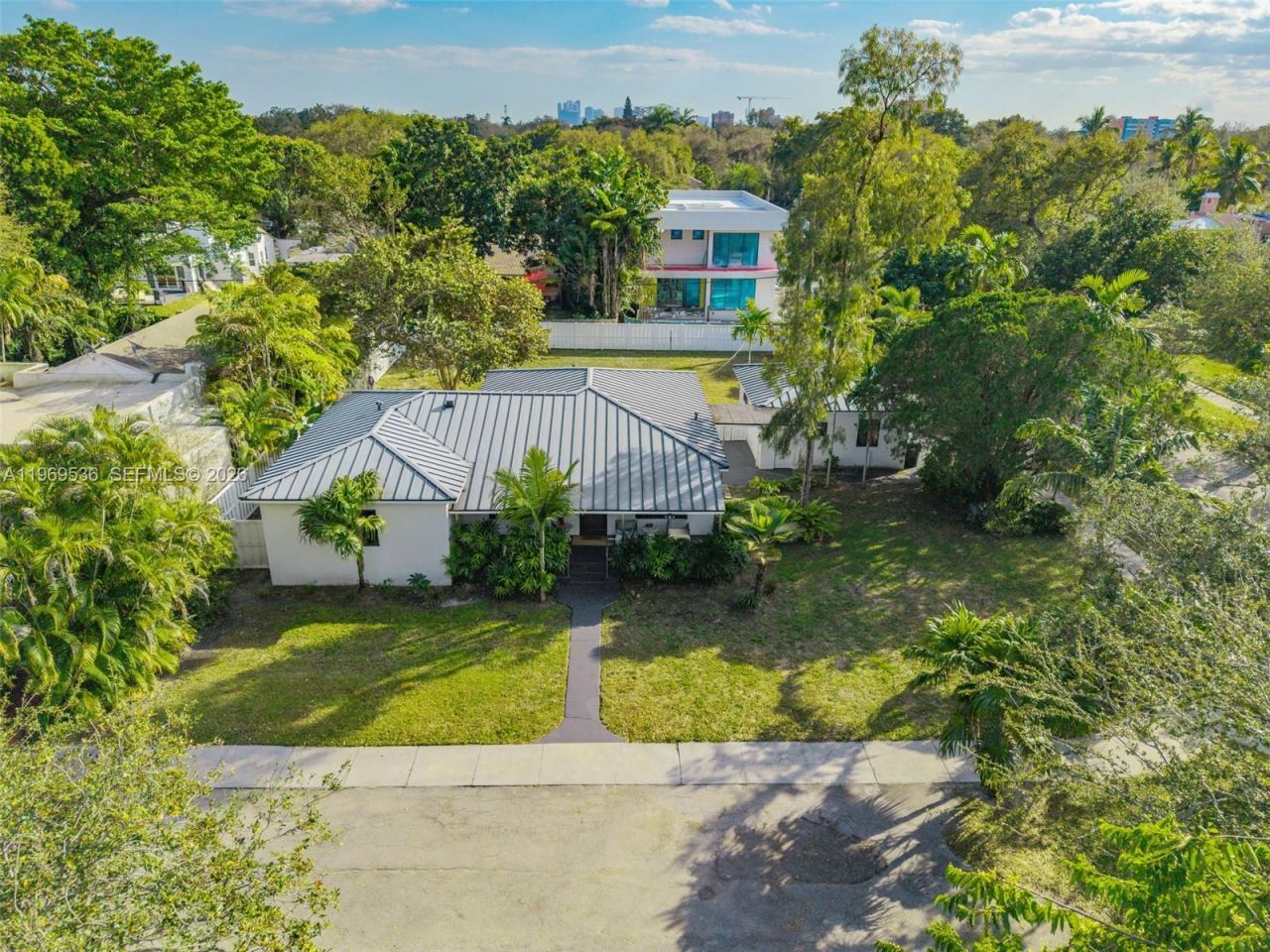 312 NE 90th St , El Portal, FL 33138 Photo