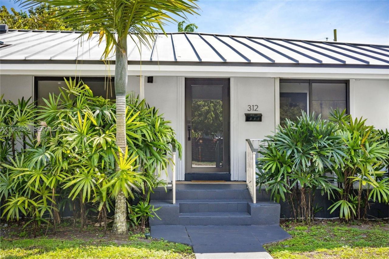 312 NE 90th St , El Portal, FL 33138 Photo