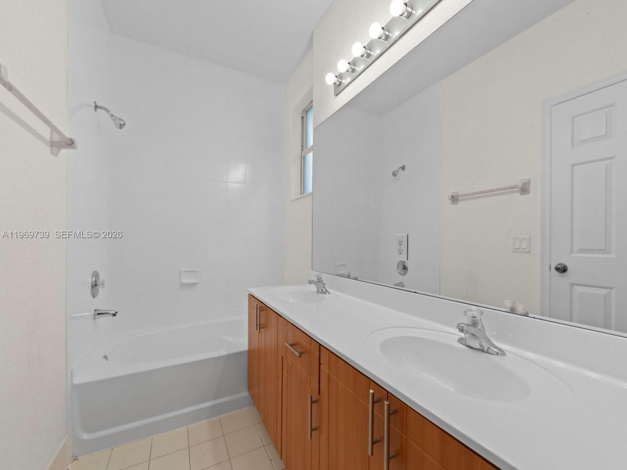 1483 SE 25th Ave, Homestead, FL 33035 Photo