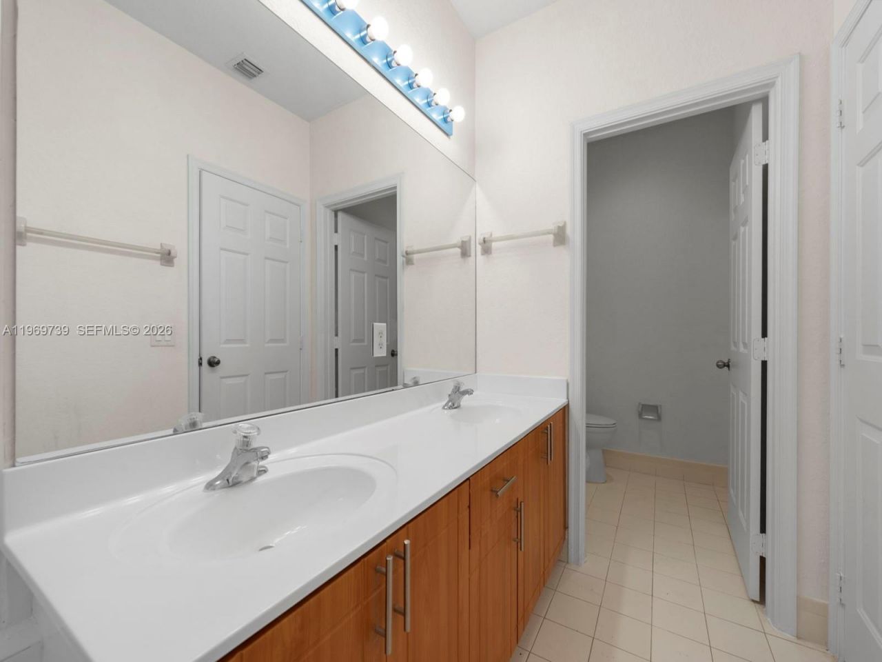 1483 SE 25th Ave, Homestead, FL 33035 Photo