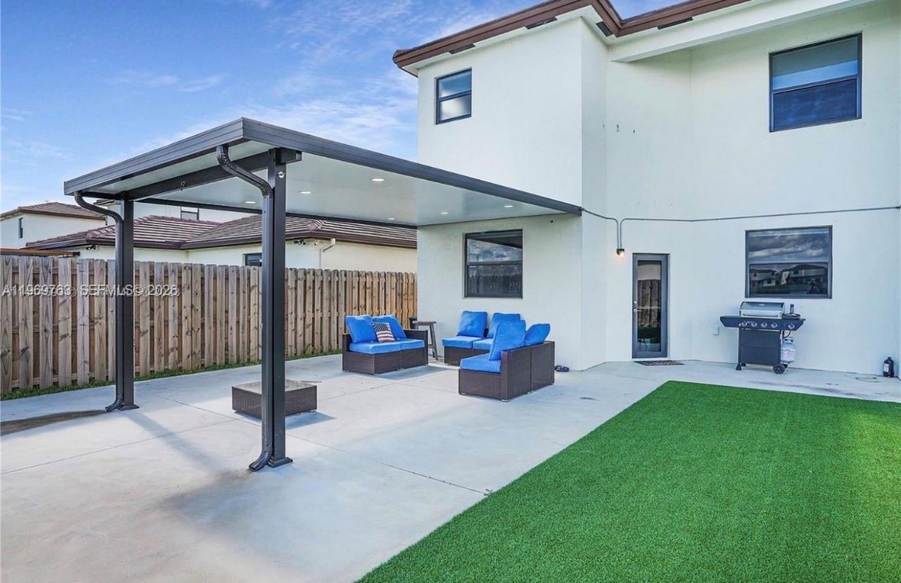 10321 SW 232nd St , Cutler Bay, FL 33190 Photo