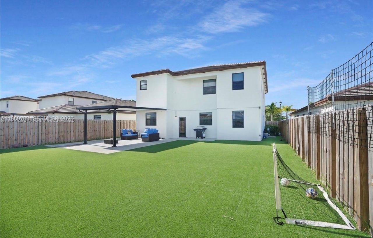 10321 SW 232nd St , Cutler Bay, FL 33190 Photo