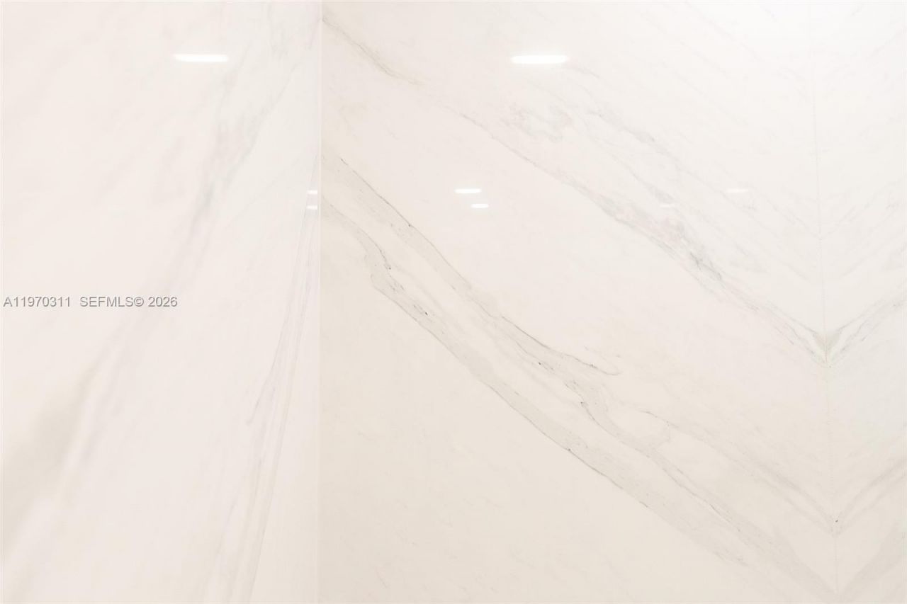 3250 N Palm Aire Dr, Unit 202, Pompano Beach, FL 33069 Photo