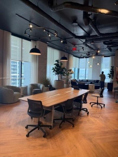 121 NE 5th St, Unit 2504, Miami, FL 33132 Photo