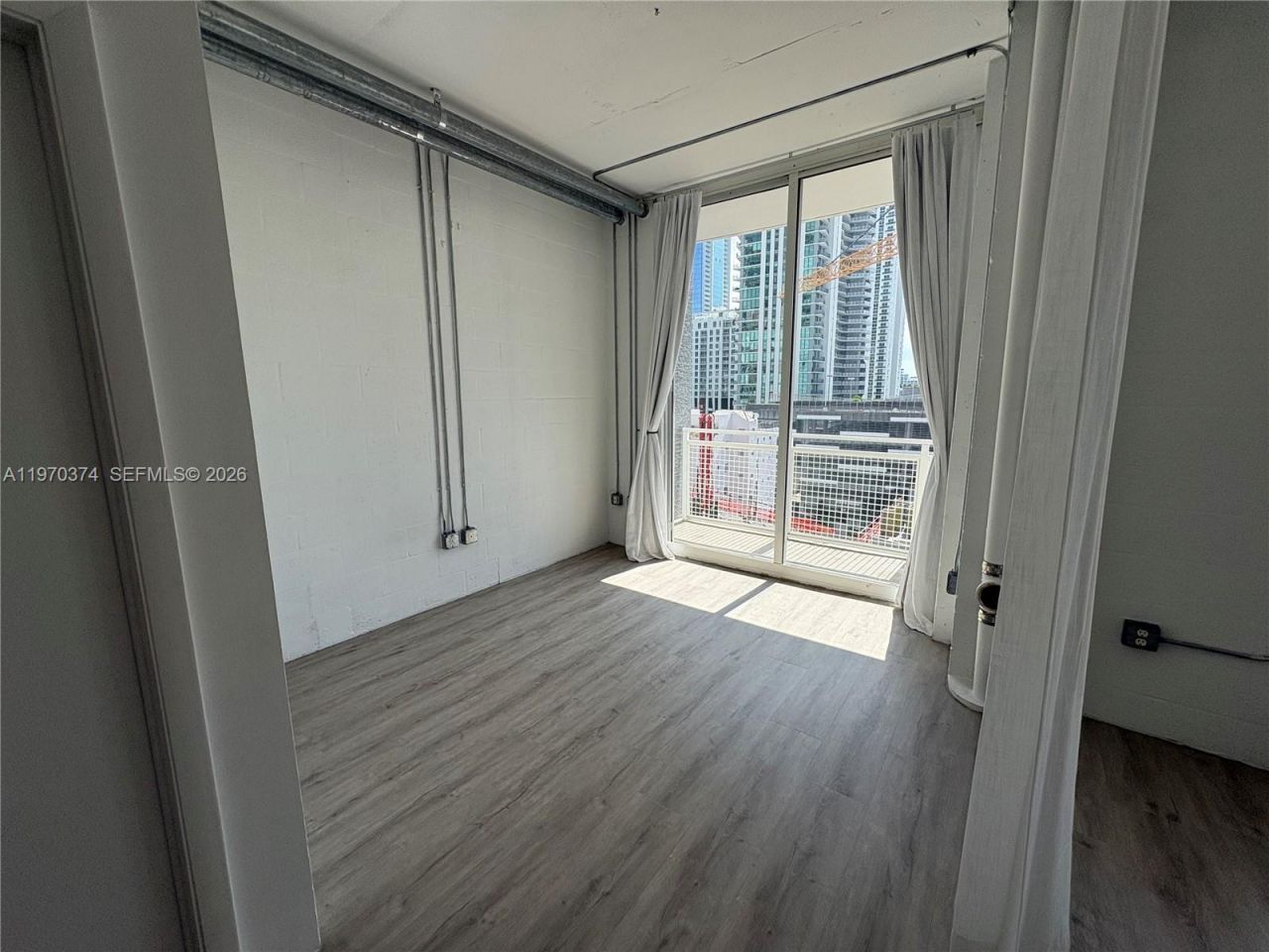 444 NE 30th St, Unit 906, Miami, FL 33137 Photo