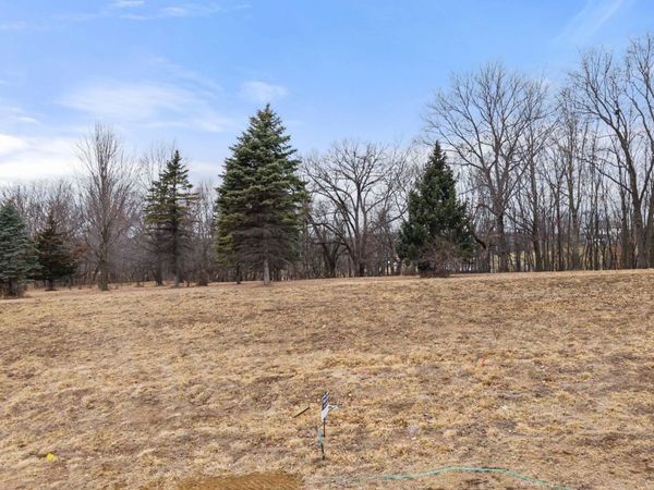 9647 Treehaven Drive, West Des Moines, IA 50266