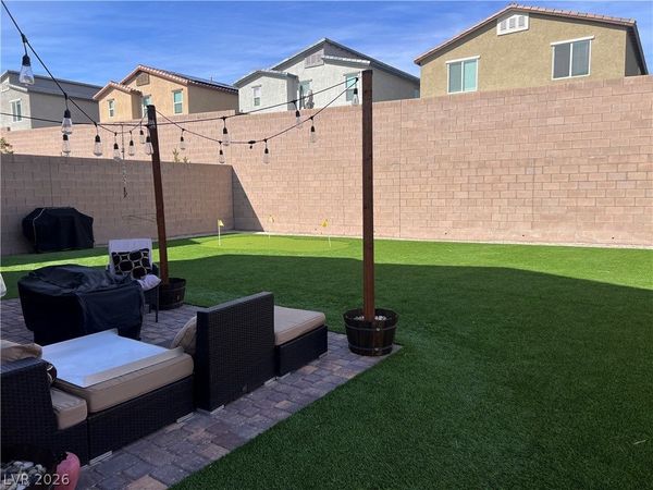 10748 Wild Poppy Avenue, Las Vegas, NV 89129