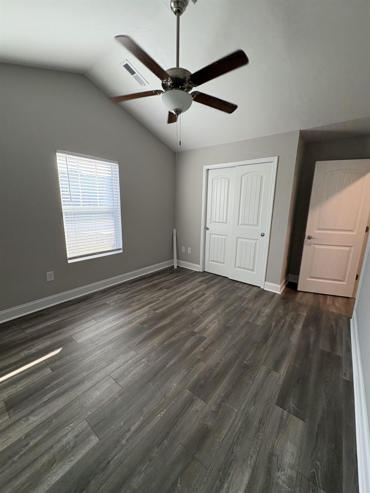 104 Ringding Dr.  Photo 17