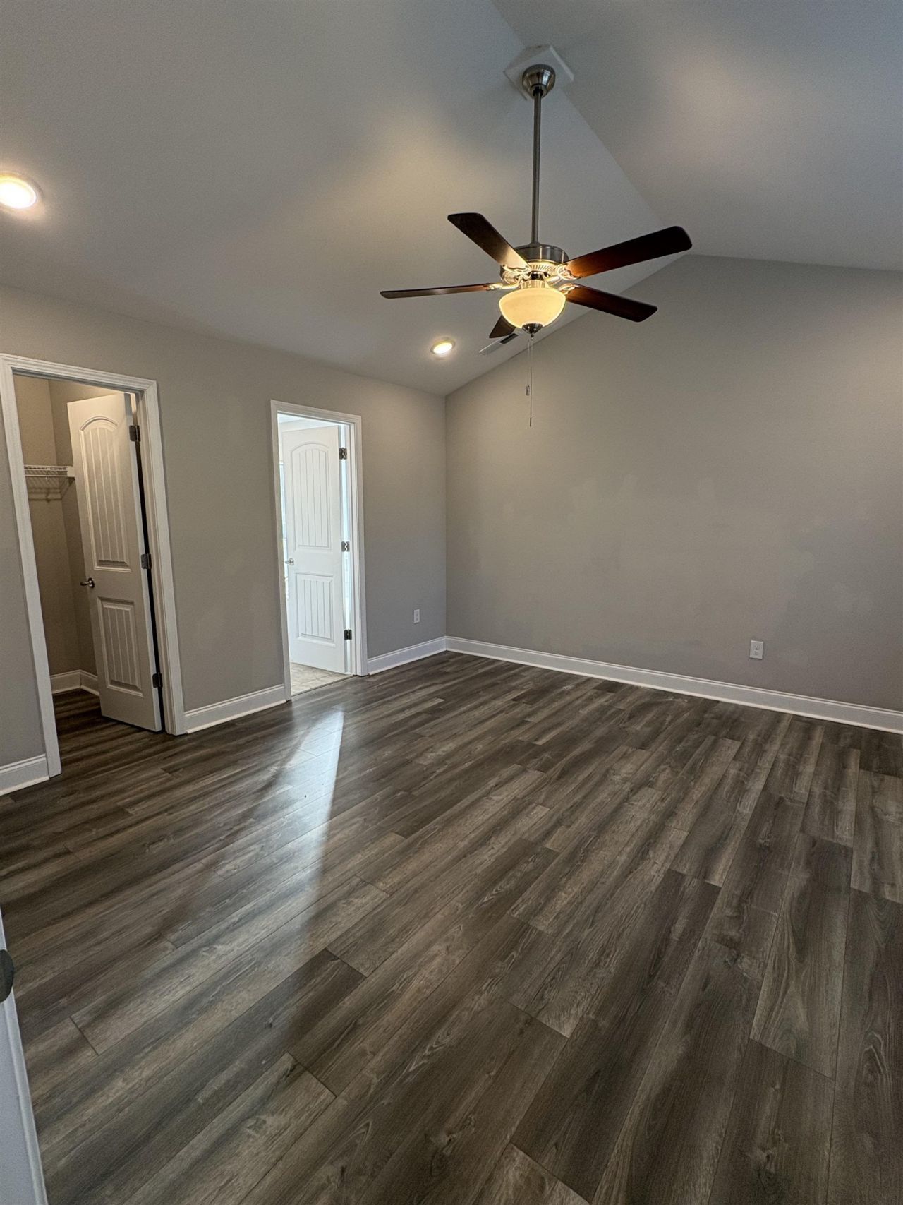 104 Ringding Dr.  Photo 9