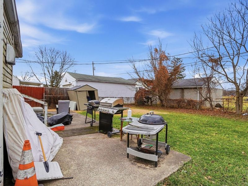 2192 Genessee Avenue, Columbus, OH 43211 Photo 20