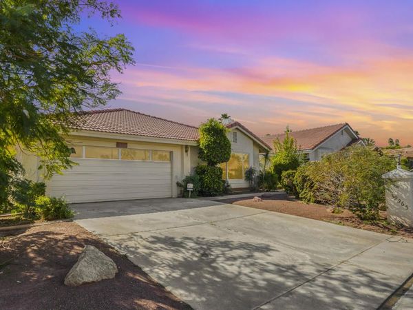 39865 Sweetwater Drive, Palm Desert, CA 92211
