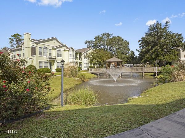 2252 Beach Drive, Gulfport, MS 39507