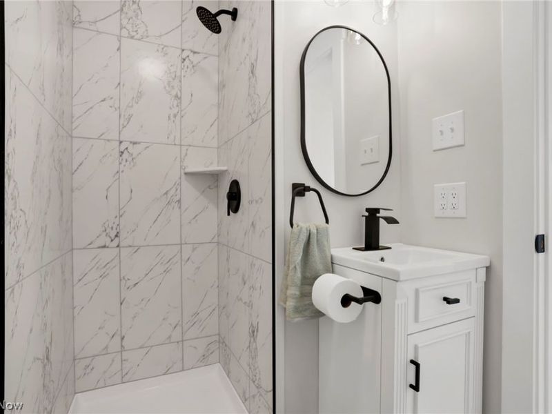 20595 Happy Hollow Road, Laurelville, OH 43135 Photo 10