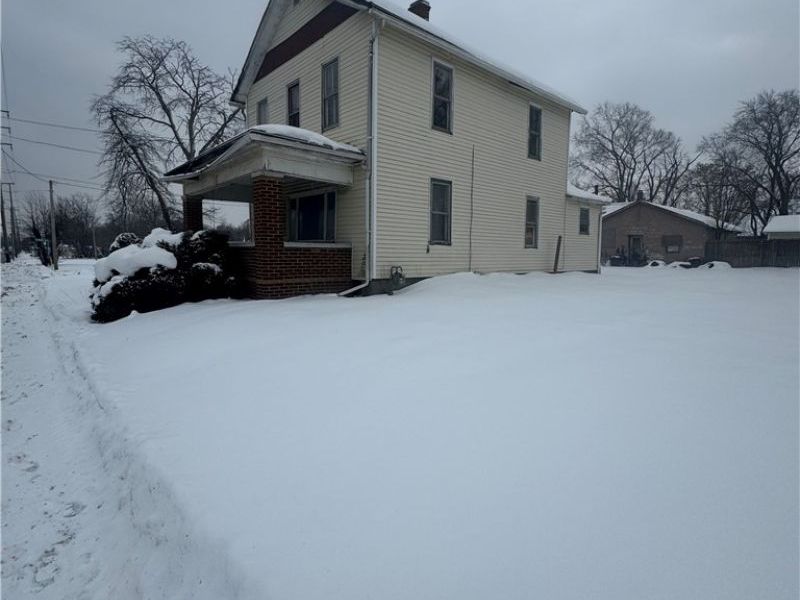 847 E Patterson Street, Alliance, OH 44601 Photo 2