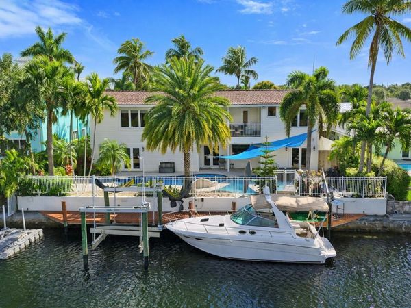 4011 NE 26th Avenue, Lighthouse Point, FL 33064