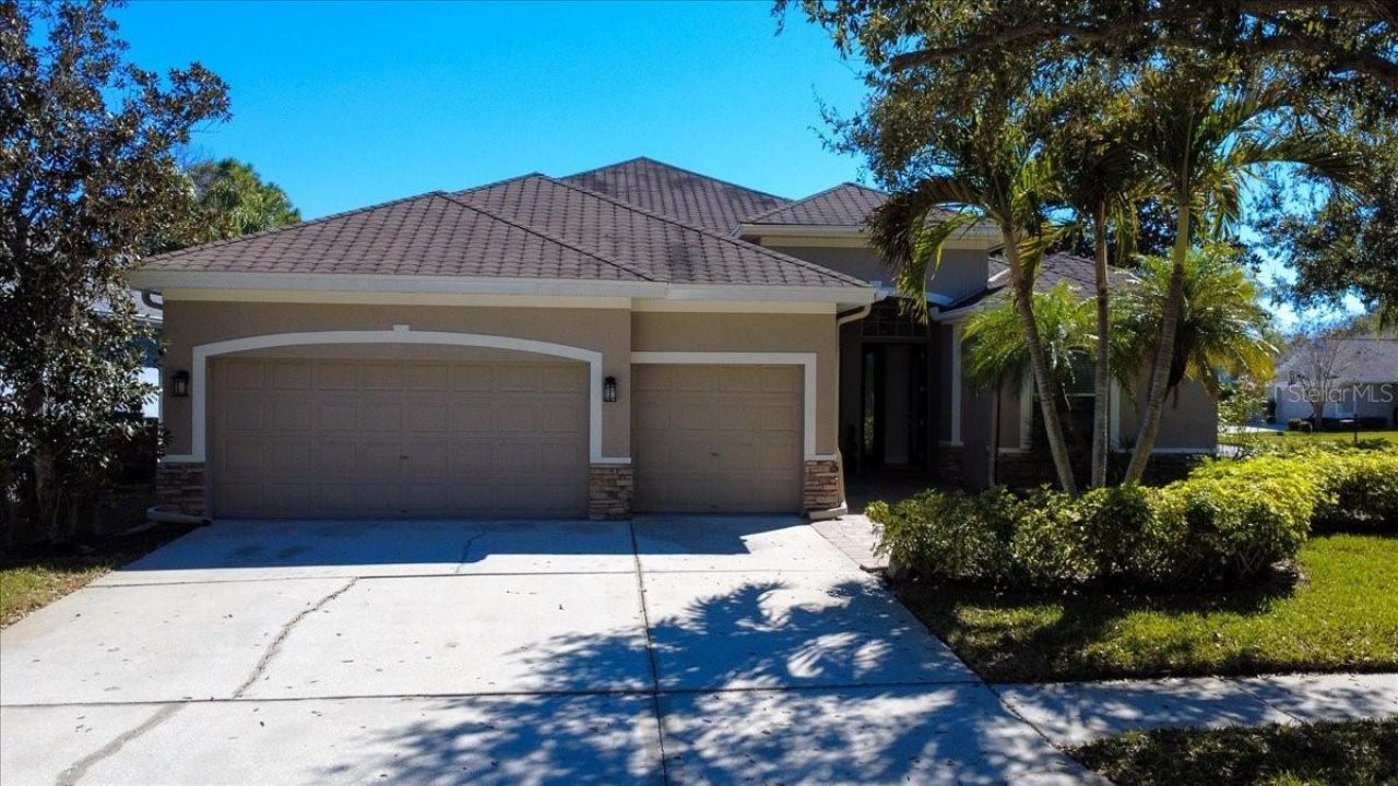 10510 Chelmsford Way, Tampa, FL 33626 Main Photo