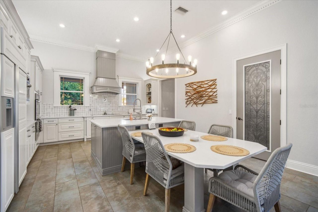 11441 Hammock Oaks Court, Lithia, FL 33547 Photo