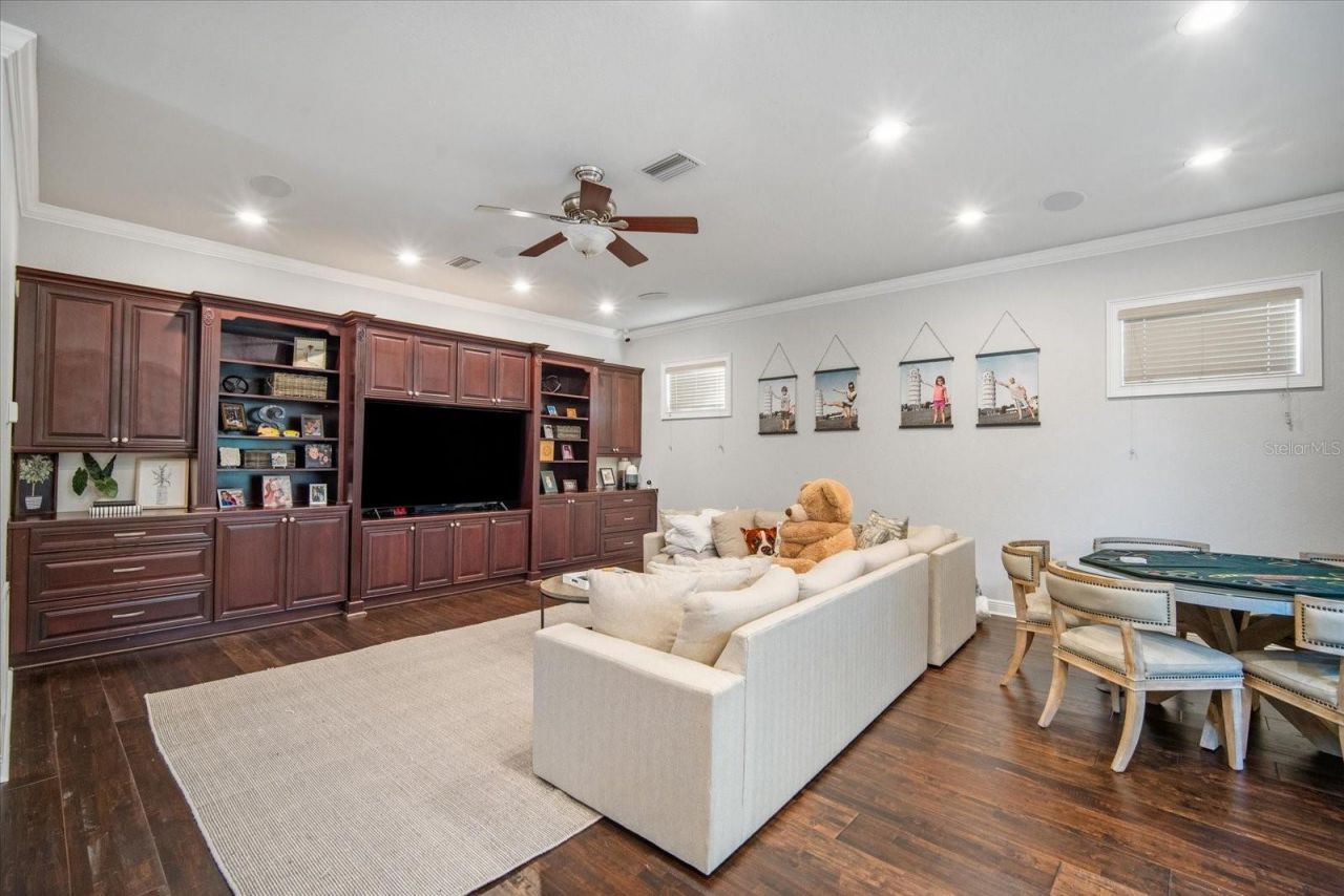 11441 Hammock Oaks Court, Lithia, FL 33547 Photo