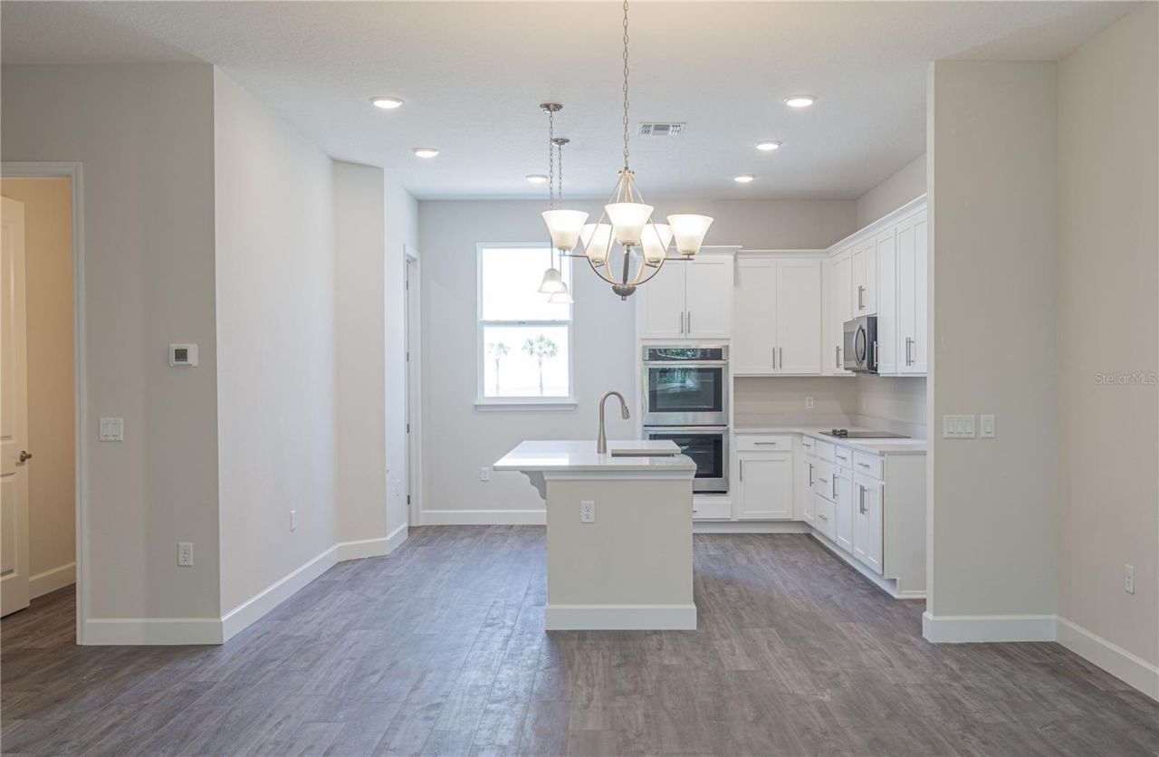 9904 Tate Lane, Westchase, FL 33626 Photo