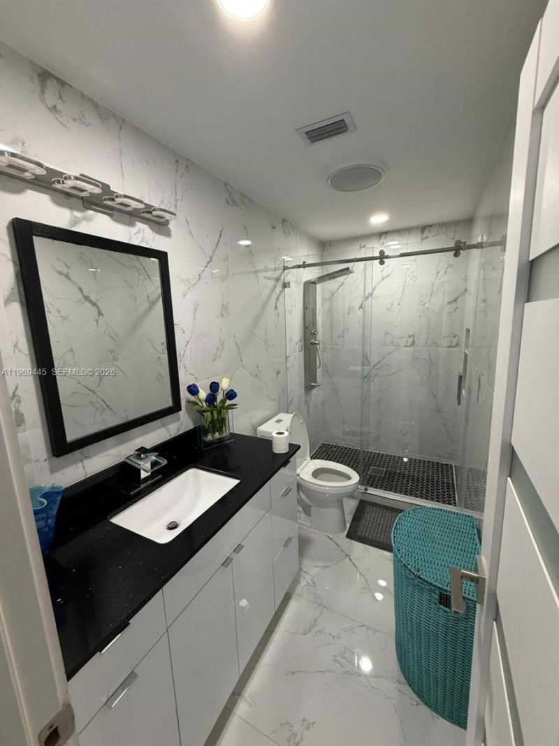 15750 SW 216th St , Miami, FL 33170 Photo