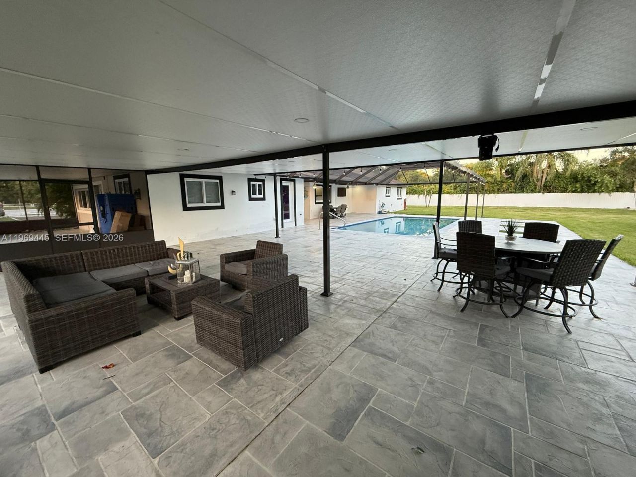 15750 SW 216th St , Miami, FL 33170 Photo