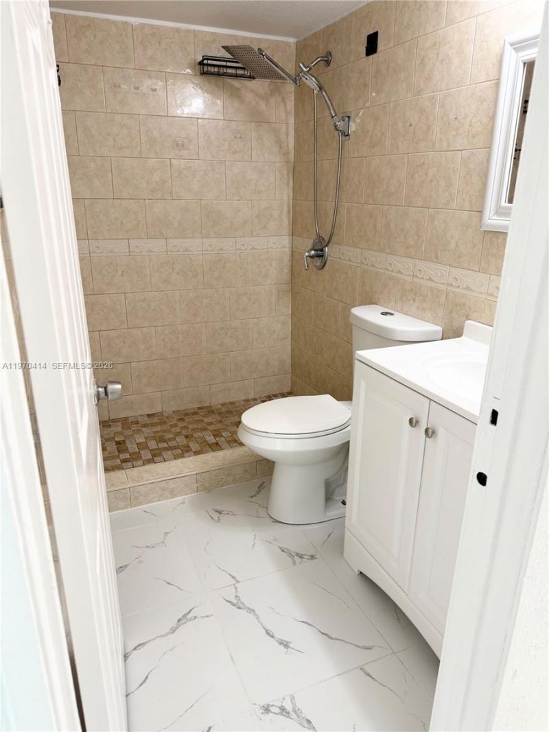 7811 NW 66th Ter, Tamarac, FL 33321 Photo