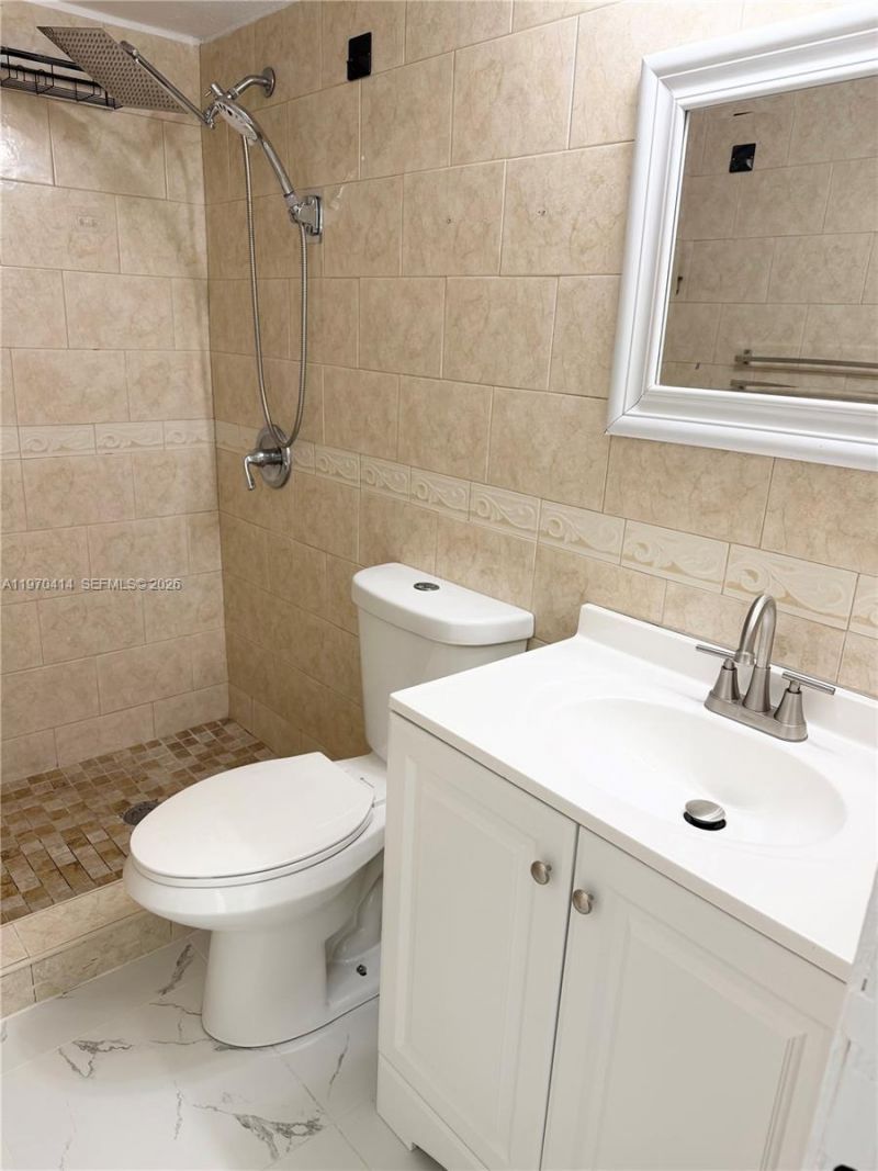 7811 NW 66th Ter, Tamarac, FL 33321 Photo