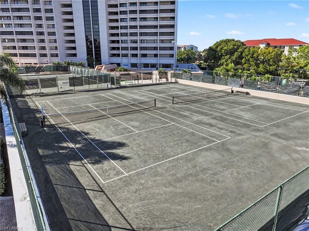 5260 S Landings Dr, Unit 602, Fort Myers, FL 33919 Photo