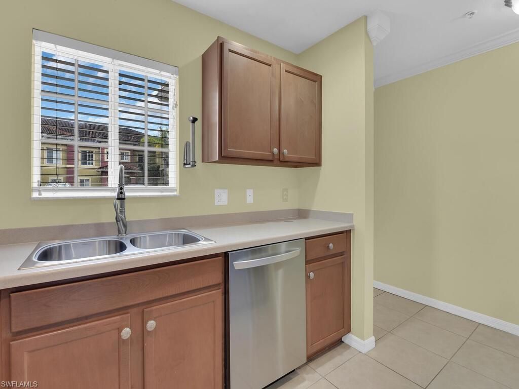12001 Rock Brook Run, Unit 1904, Fort Myers, FL 33913 Photo