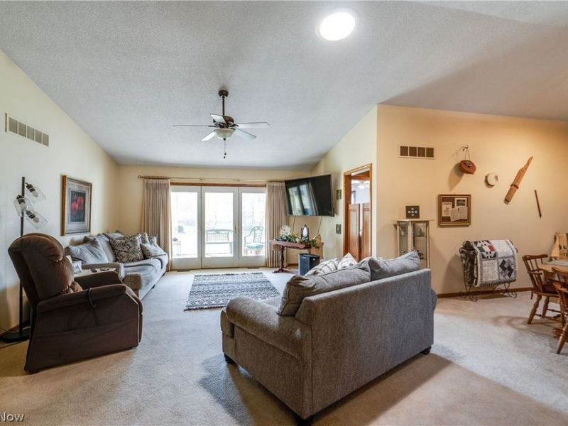 2633 Eastwood Drive, Wooster, OH 44691 Photo 4