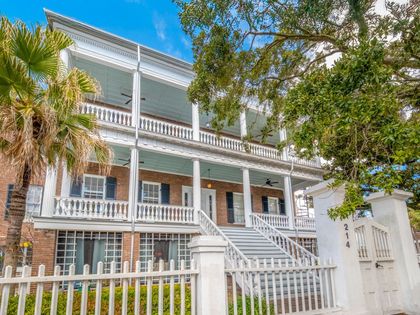 214 Calhoun Street Charleston, SC 29401