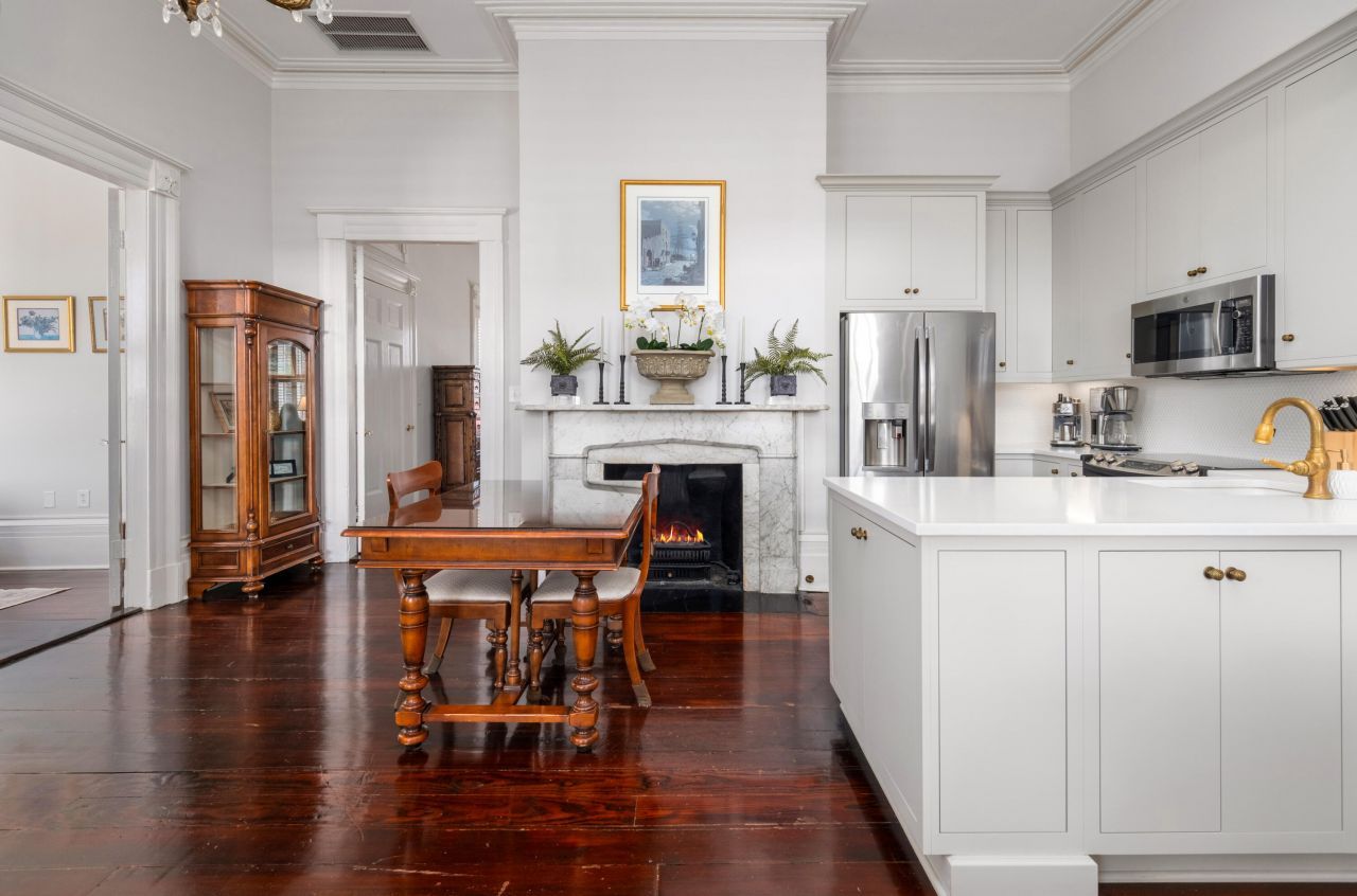 214 Calhoun Street Photo 15