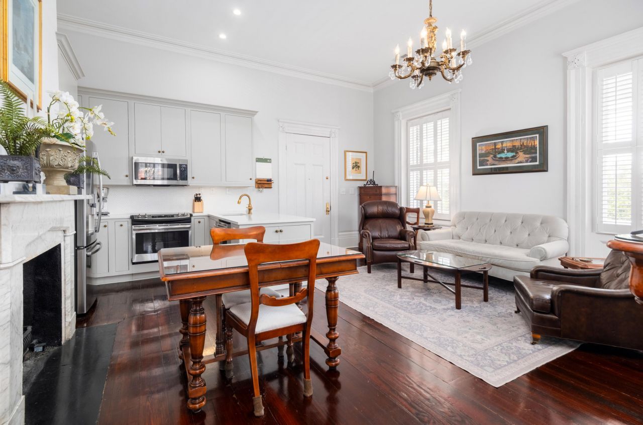 214 Calhoun Street Photo 17