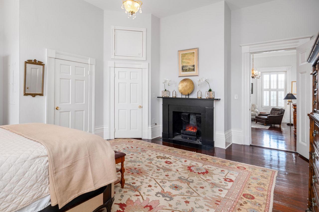 214 Calhoun Street Photo 25