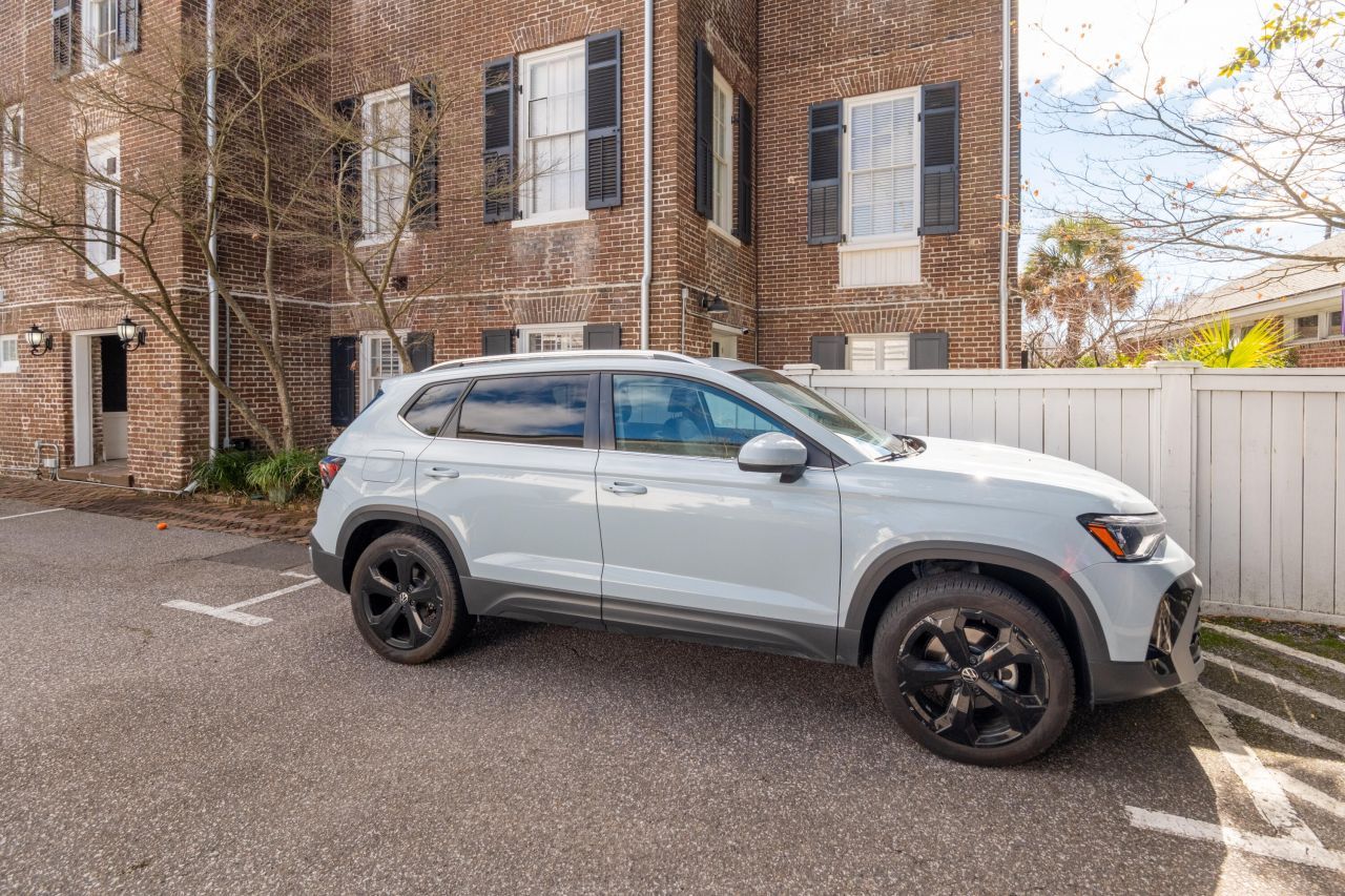 214 Calhoun Street Photo 36