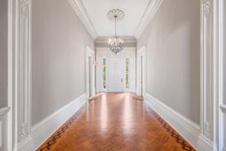 214 Calhoun Street photo 4