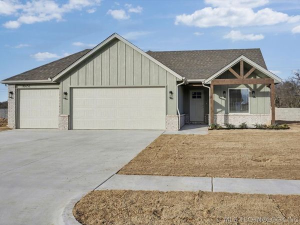 10652 S 226th East Avenue , Broken Arrow, OK 74014