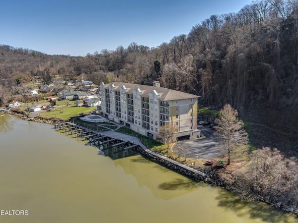 3001 River Towne Way, Knoxville, TN 37920