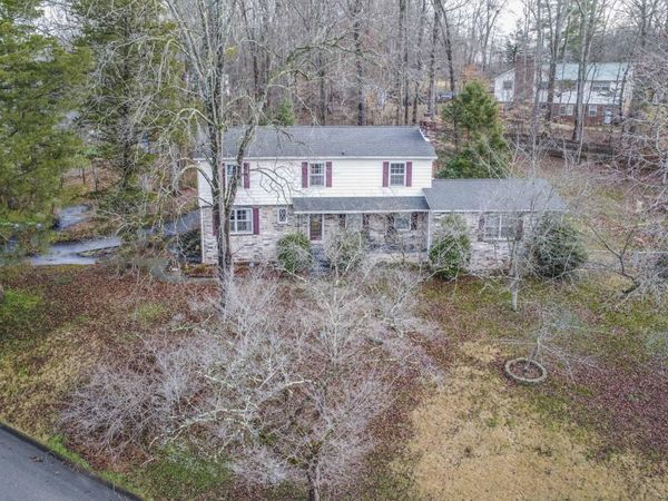 125 Wendover Circle, Oak Ridge, TN 37830