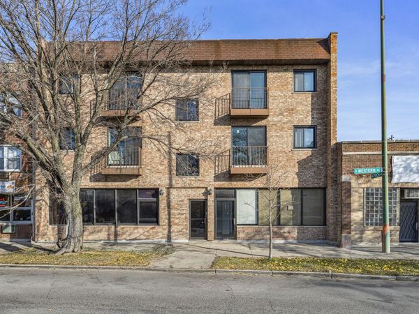 7109 N Western Avenue, Unit 2N, Chicago, IL 60645