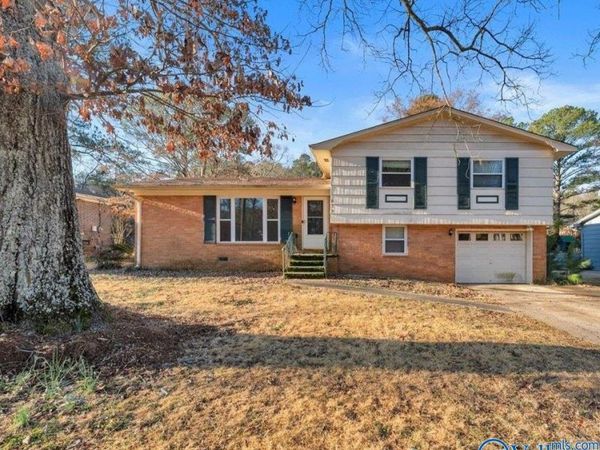 839 Sherwood Forest Drive, Birmingham, AL 35235