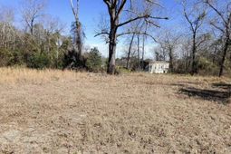 100 Robert James Road  photo 4